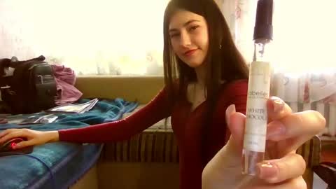Snapshot of mia_beauti_live chatting on 11, 5, 2026 mia_beauti_live online show from 11, 5, 2026