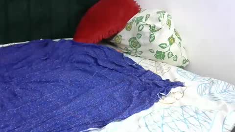 aishah petite online show from 27, 1, 2025