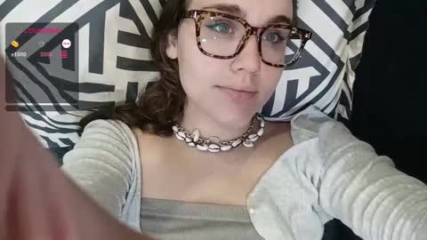 Snapshot of mia_boone chatting on 3, 12, 2024 mia_boone online show from 3, 12, 2024