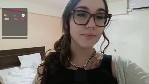 Snapshot of mia_boone chatting on 9, 3, 2025 mia_boone online show from 9, 3, 2025