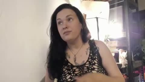 MIA online show from 30, 11, 2025