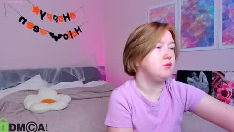 Snapshot of mia_ferd chatting on 29, 10, 2025 Mia online show from 29, 10, 2025