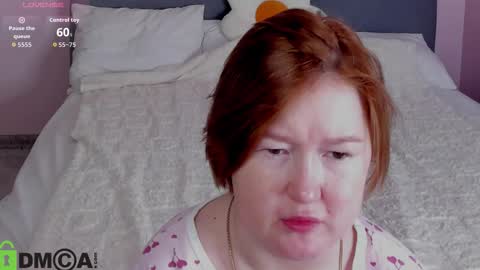 Snapshot of mia_ferd chatting on 18, 11, 2025 Mia online show from 18, 11, 2025