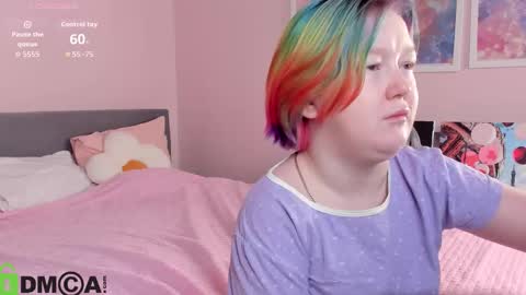 Snapshot of mia_ferd chatting on 28, 11, 2025 Mia online show from 28, 11, 2025