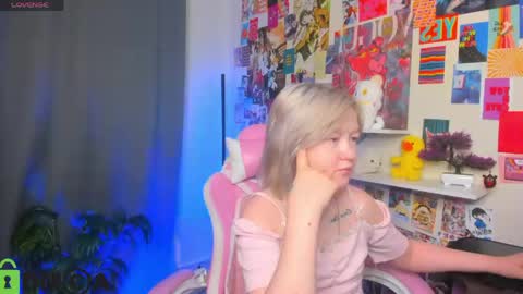 Mia online show from 19, 4, 2026