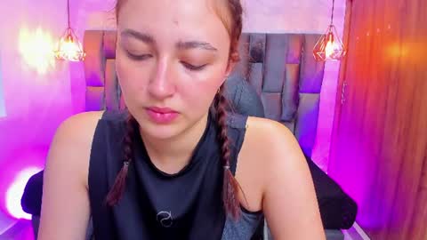 Snapshot of mia_ferrer18 chatting on 30, 6, 2026 mia_ferrer18 online show from 30, 6, 2026