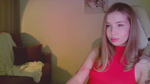 Snapshot of mia_fleur_ chatting on 12, 5, 2026 Mia online show from 12, 5, 2026