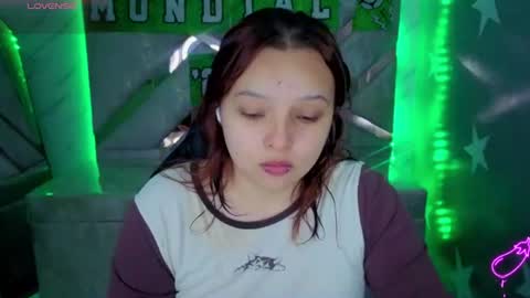Snapshot of mia_foster_t chatting on 13, 7, 2026 Mia online show from 13, 7, 2026