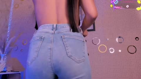 Mia online show from 9, 4, 2026