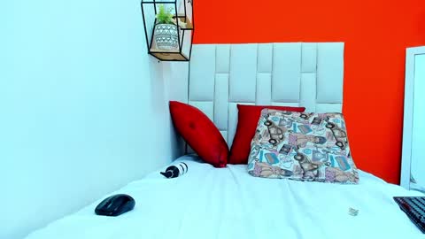 Snapshot of mia_horny69_ chatting on 28, 1, 2025 MIA online show from 28, 1, 2025
