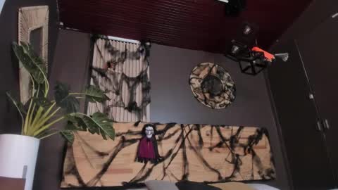 Val  online show from 30, 10, 2025