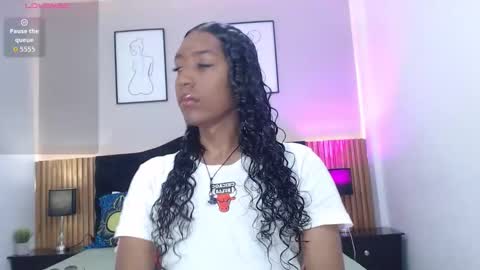 Mia online show from 16, 2, 2026