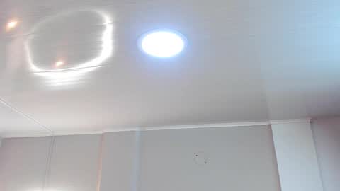 Snapshot of mia_kisses2 chatting on 5, 12, 2025 Mia online show from 5, 12, 2025