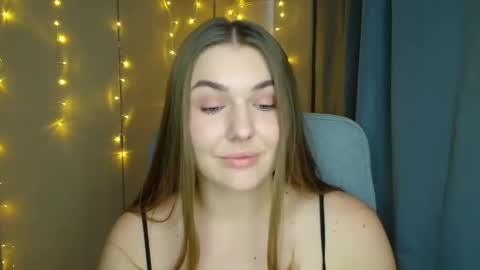 Snapshot of mia_lemm chatting on 14, 10, 2025 mia_lemm online show from 14, 10, 2025