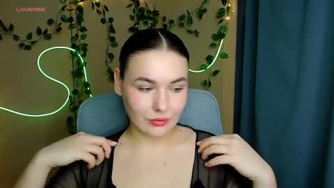 mia_lemm online show from 11, 2, 2026