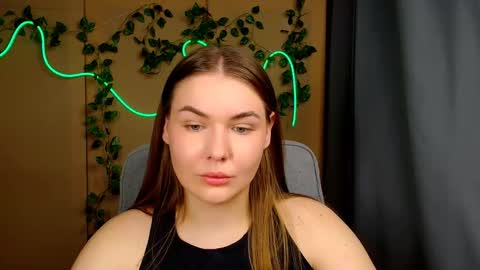 mia_lemm online show from 15, 5, 2026