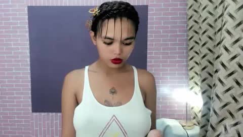 Snapshot of mia_lover9 chatting on 8, 10, 2025 M I A online show from 8, 10, 2025