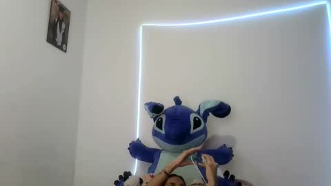 mia lucy 21 online show from 31, 10, 2025