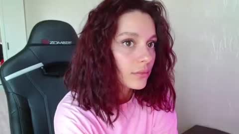 mia_luiza online show from 18, 6, 2026