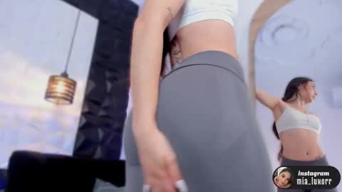 mia_luxor online show from 8, 2, 2026