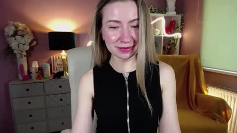 Mia online show from 9, 2, 2025