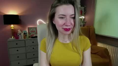 Mia online show from 9, 3, 2025