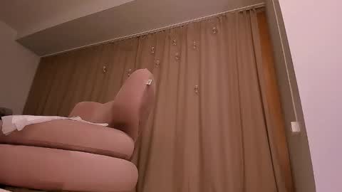 Snapshot of mia_maya chatting on 5, 3, 2025 Alicia online show from 5, 3, 2025