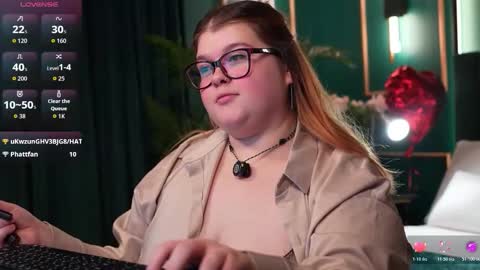 Sweet Mia online show from 10, 2, 2026