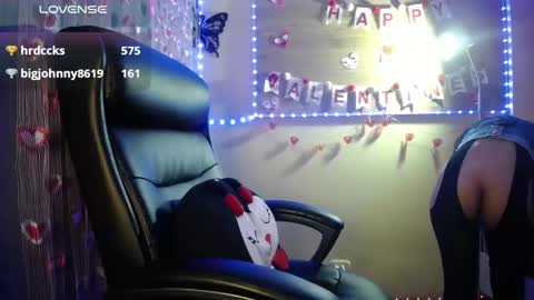 Snapshot of mia_petitebaby chatting on 27, 2, 2025 Ma online show from 27, 2, 2025