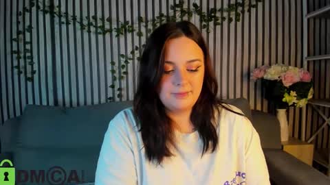 Mia online show from 27, 10, 2025