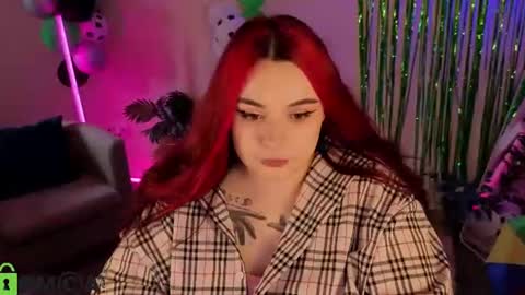 Snapshot of mia_r0ss chatting on 28, 6, 2026 Mia online show from 28, 6, 2026