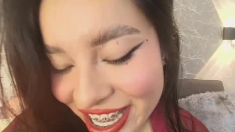 Mia Roux online show from 13, 2, 2025