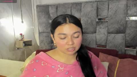 Mia Roux online show from 27, 2, 2026