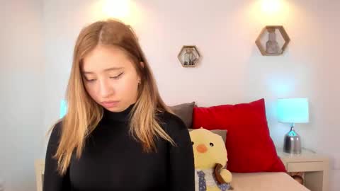 Mia  online show from 19, 1, 2026