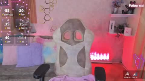 Mia online show from 3, 7, 2026