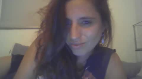 Mia online show from 3, 4, 2026
