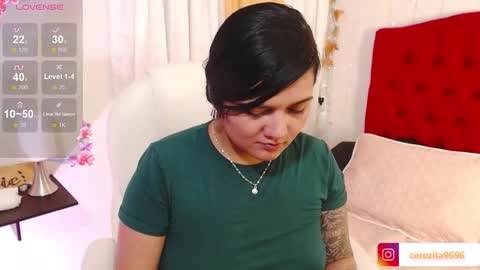 Mia  online show from 16, 9, 2025