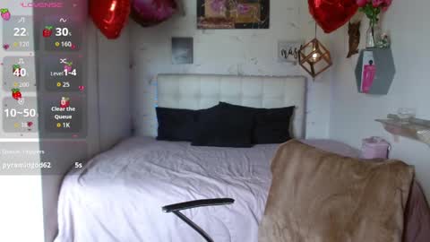 MIA  online show from 30, 3, 2026