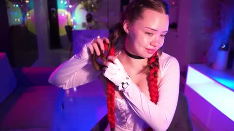 VixenMia online show from 23, 3, 2026