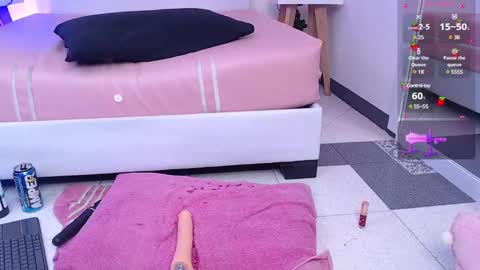 Mia online show from 2, 2, 2025