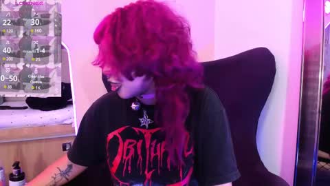 Mia online show from 17, 2, 2025