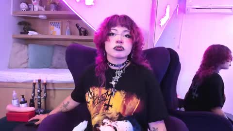 Mia online show from 7, 3, 2025