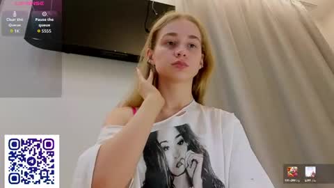 miaamurr online show from 15, 7, 2026