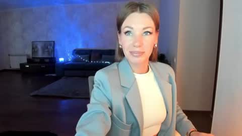 Mia online show from 29, 6, 2026