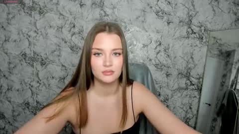 Snapshot of miabrian chatting on 1, 3, 2026 Mia online show from 1, 3, 2026