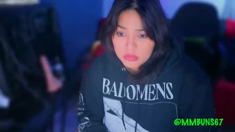 Mia online show from 18, 11, 2025