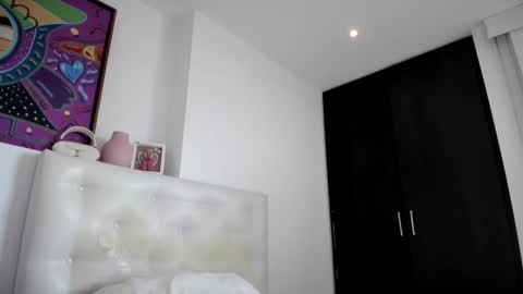 Snapshot of miaduval chatting on 8, 9, 2025 Mia online show from 8, 9, 2025