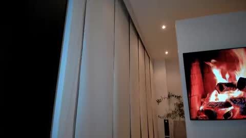 Snapshot of miaduval chatting on 19, 9, 2025 Mia online show from 19, 9, 2025