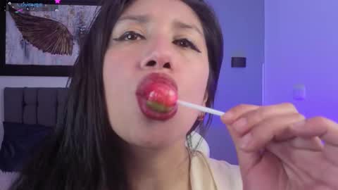 Snapshot of miafix chatting on 11, 9, 2025 Mia Carter Schedule 800 - 1430 gtm-5 online show from 11, 9, 2025