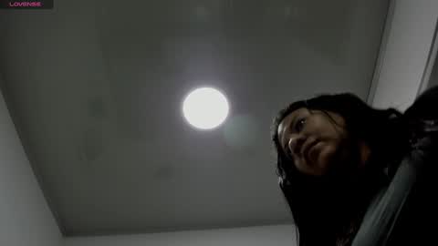 Miah Collins online show from 1, 2, 2025